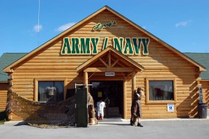 Larry's Army / Nave Store