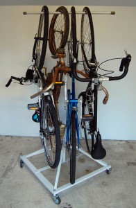 Harbor Freight Cycle Tree with four bikes on it