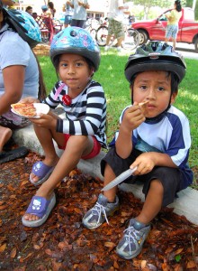 free-pizza-was-as-popular-as-free-helmets