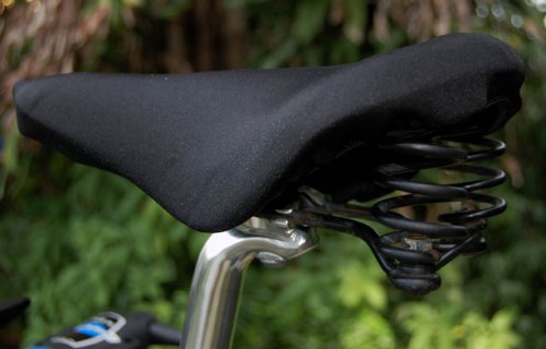 AArdvark waterproof saddle cover on Brooks Champion Flyer saddle