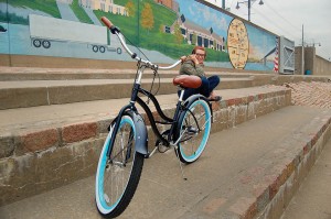 Amy Murphy with her Tahiti on the banks of the Mississippi River in Cape Girardeau, MO