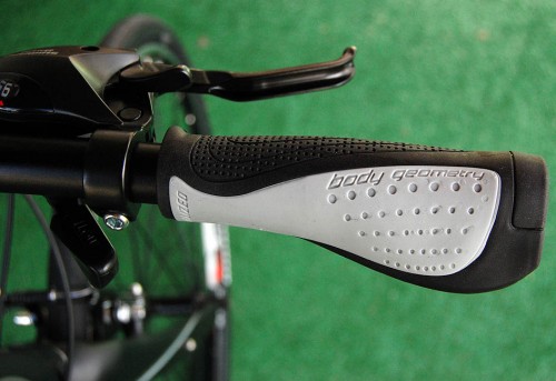 Grips on Specialized Sirrus